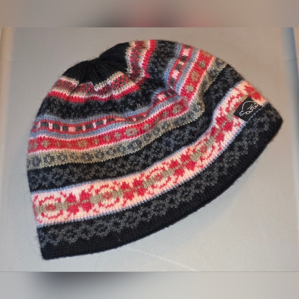 Womens Wool Knit Beanie Winter Hat ~ Fair Isle ~ Small
